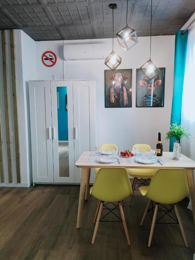 Lol Apartment Alicante Luaran gambar